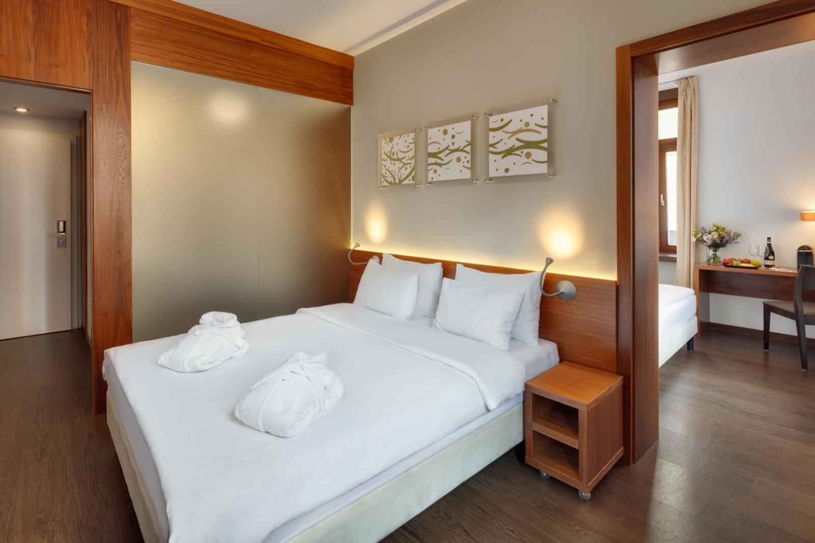 Hotel Carol Prága Kültér fotó